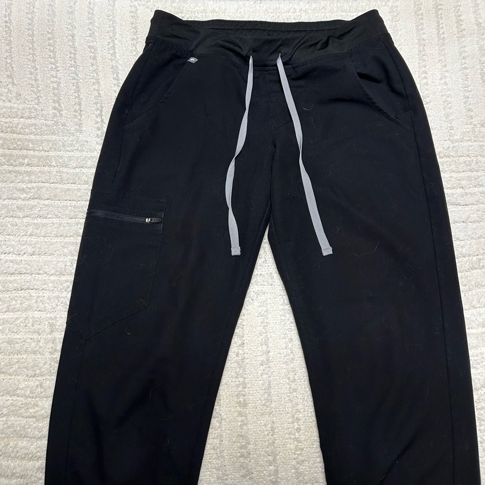 Figs jogger scrubs